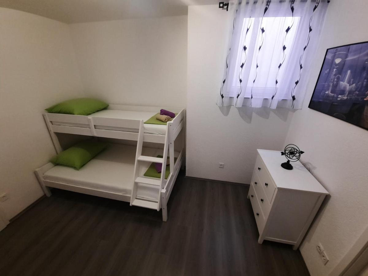 Apartman The Godfather Lägenhet Makarska Exteriör bild